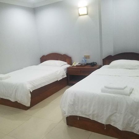 Wei Si Deng Hotel & Restaurant بنوم بنه المظهر الخارجي الصورة