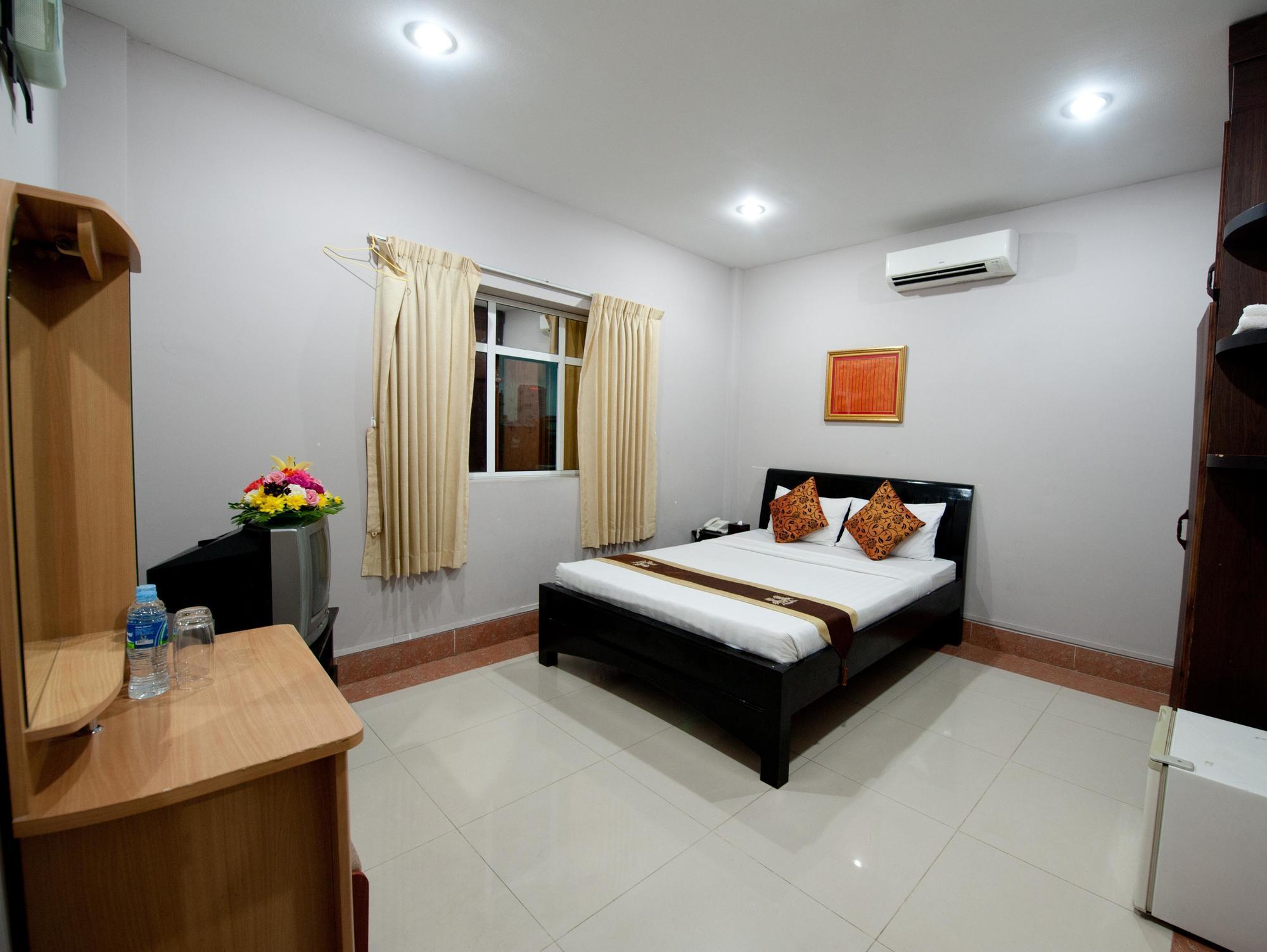 Wei Si Deng Hotel & Restaurant بنوم بنه المظهر الخارجي الصورة