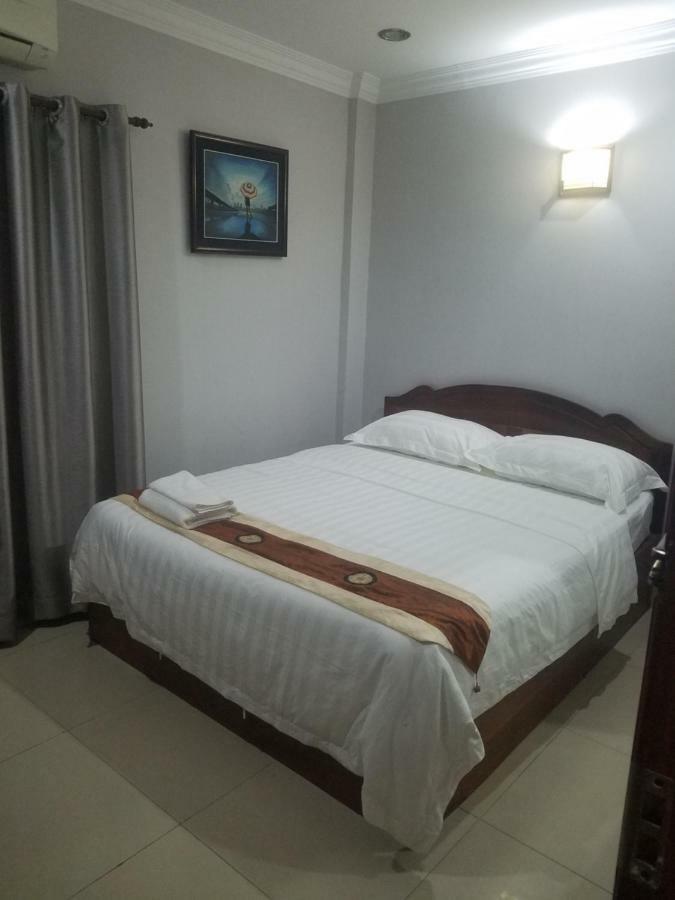 Wei Si Deng Hotel & Restaurant بنوم بنه المظهر الخارجي الصورة