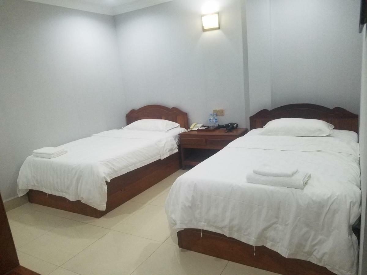 Wei Si Deng Hotel & Restaurant بنوم بنه المظهر الخارجي الصورة